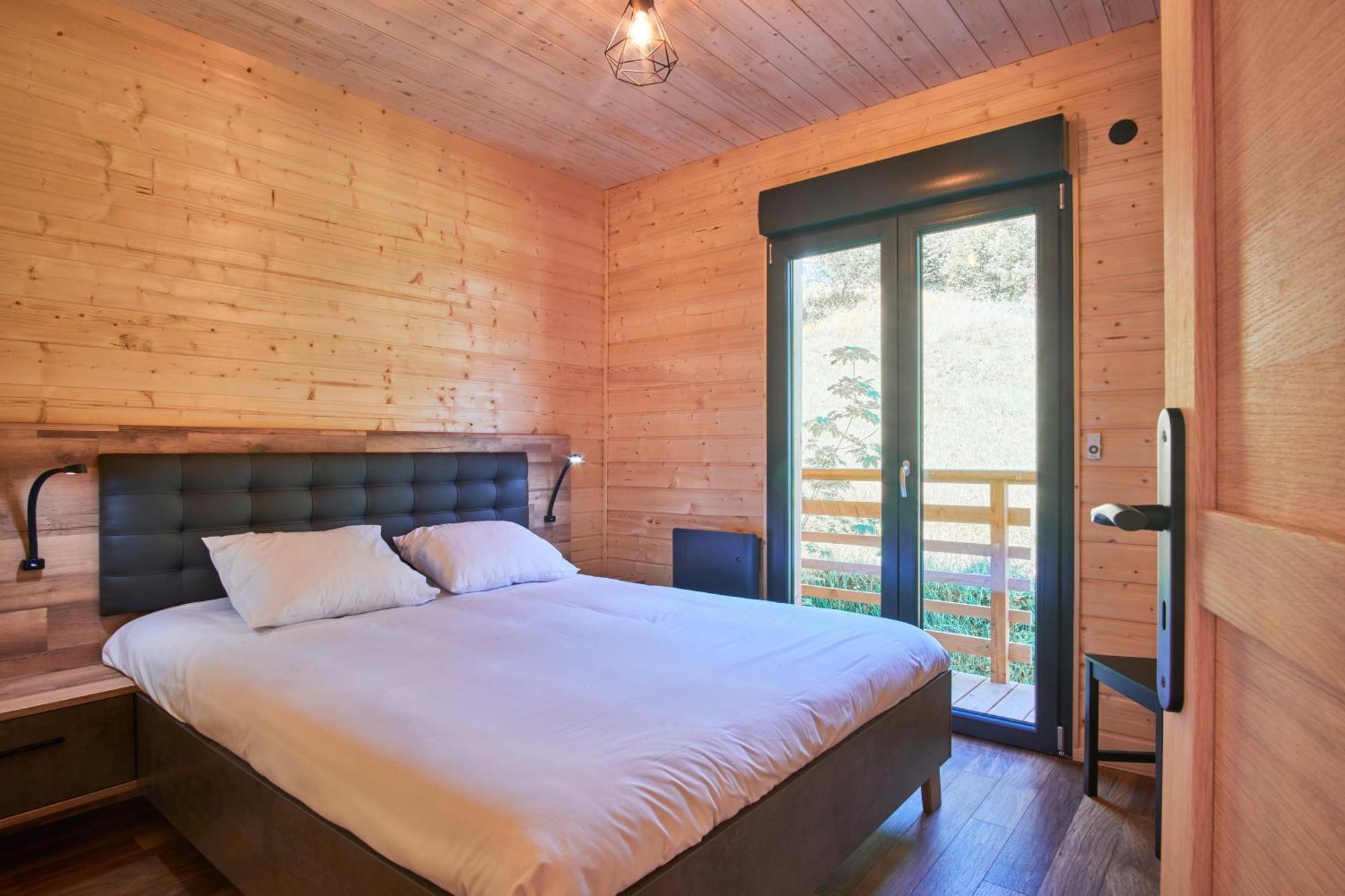 Chalet Le Lys Martagon Saint-Pierre-d'Entremont  エクステリア 写真
